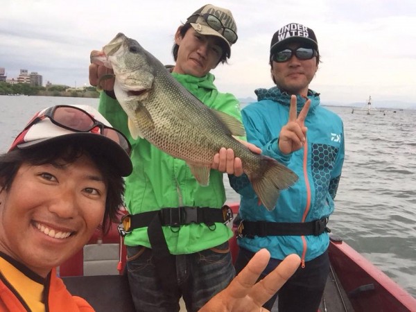 hideup 豌ｸ驥守ｷ丈ｸ譛� 繝悶Ο繧ｰ蜀咏悄 2015/05/05