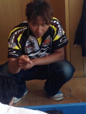 hideup 豌ｸ驥守ｷ丈ｸ譛� 繝悶Ο繧ｰ蜀咏悄 2015/05/10