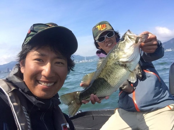 hideup 豌ｸ驥守ｷ丈ｸ譛� 繝悶Ο繧ｰ蜀咏悄 2016/05/17