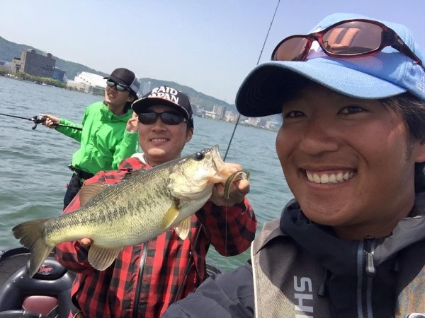 hideup 豌ｸ驥守ｷ丈ｸ譛� 繝悶Ο繧ｰ蜀咏悄 2016/05/03