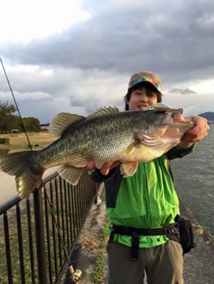 hideup 豌ｸ驥守ｷ丈ｸ譛� 繝悶Ο繧ｰ蜀咏悄 2016/04/04