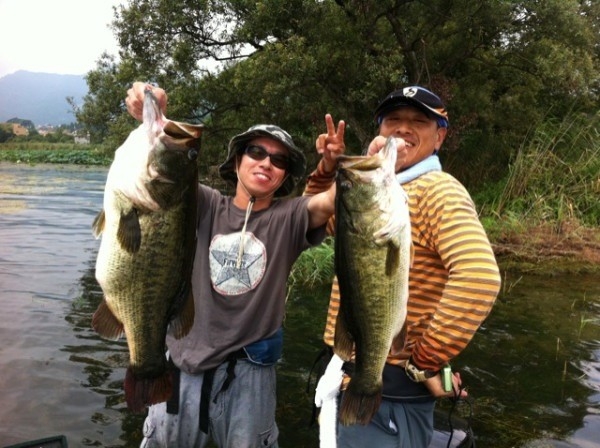 hideup 讓ｪ螻ｱ逶ｴ莠ｺ 繝悶Ο繧ｰ蜀咏悄 2015/04/15