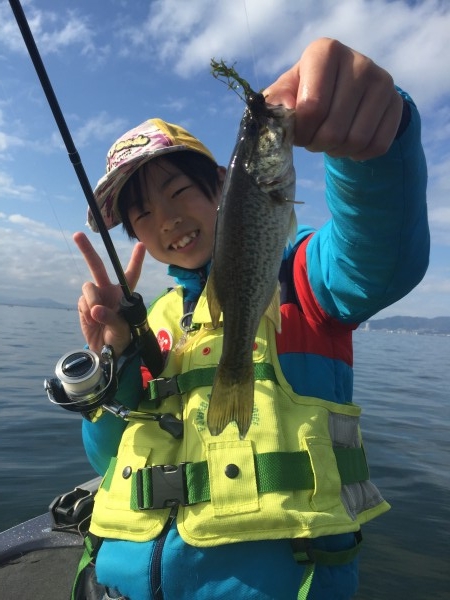 hideup 讓ｪ螻ｱ逶ｴ莠ｺ 繝悶Ο繧ｰ蜀咏悄 2016/04/02