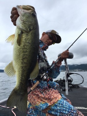 hideup 讓ｪ螻ｱ逶ｴ莠ｺ 繝悶Ο繧ｰ蜀咏悄 2016/08/01