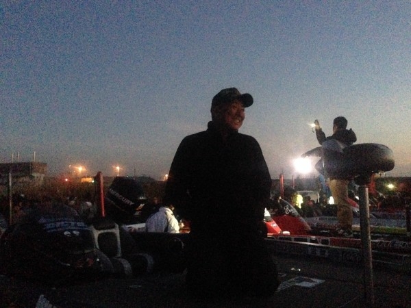 hideup 讓ｪ螻ｱ逶ｴ莠ｺ 繝悶Ο繧ｰ蜀咏悄 2013/12/04