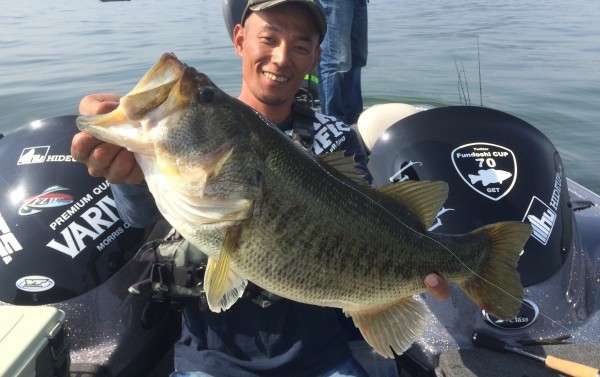 hideup 讓ｪ螻ｱ逶ｴ莠ｺ 繝悶Ο繧ｰ蜀咏悄 2016/05/15