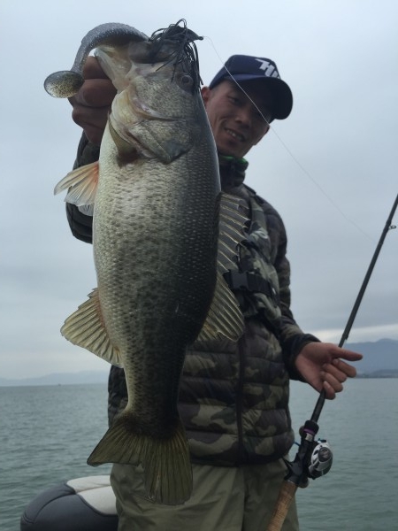 hideup 讓ｪ螻ｱ逶ｴ莠ｺ 繝悶&Omicron;繧ｰ蜀咏悄 2017/02/13