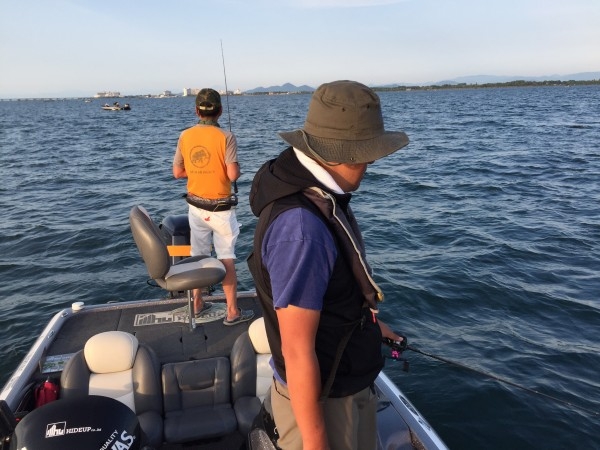 hideup 讓ｪ螻ｱ逶ｴ莠ｺ 繝悶Ο繧ｰ蜀咏悄 2016/08/11