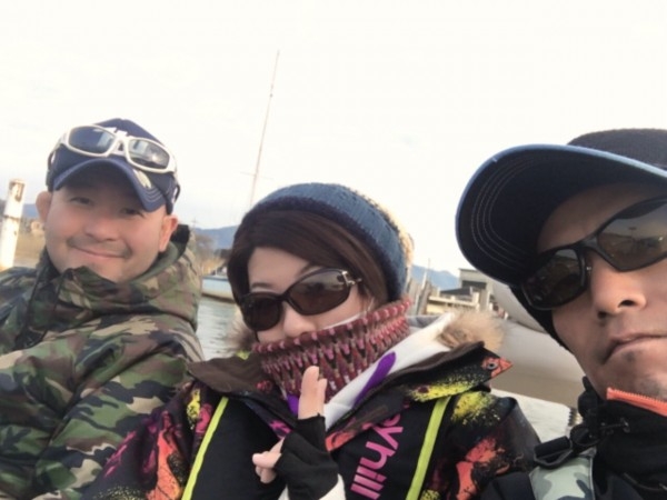 hideup 讓ｪ螻ｱ逶ｴ莠ｺ 繝悶Ο繧ｰ蜀咏悄 2016/03/13