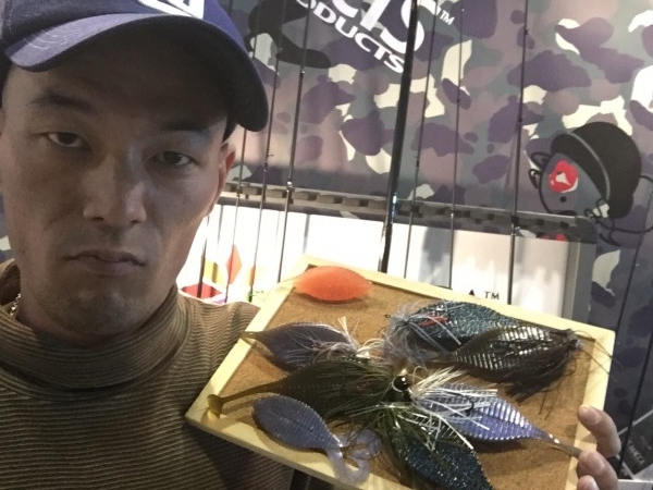 hideup 讓ｪ螻ｱ逶ｴ莠ｺ 繝悶Ο繧ｰ蜀咏悄 2016/02/19