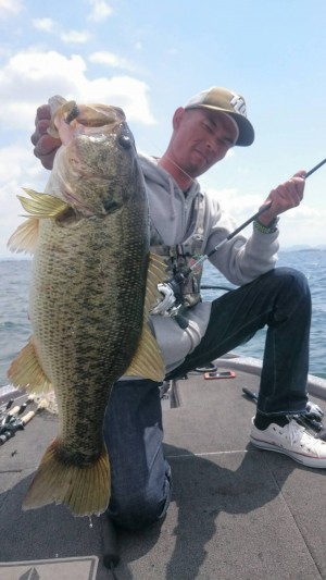 hideup 讓ｪ螻ｱ逶ｴ莠ｺ 繝悶&Omicron;繧ｰ蜀咏悄 2017/05/05